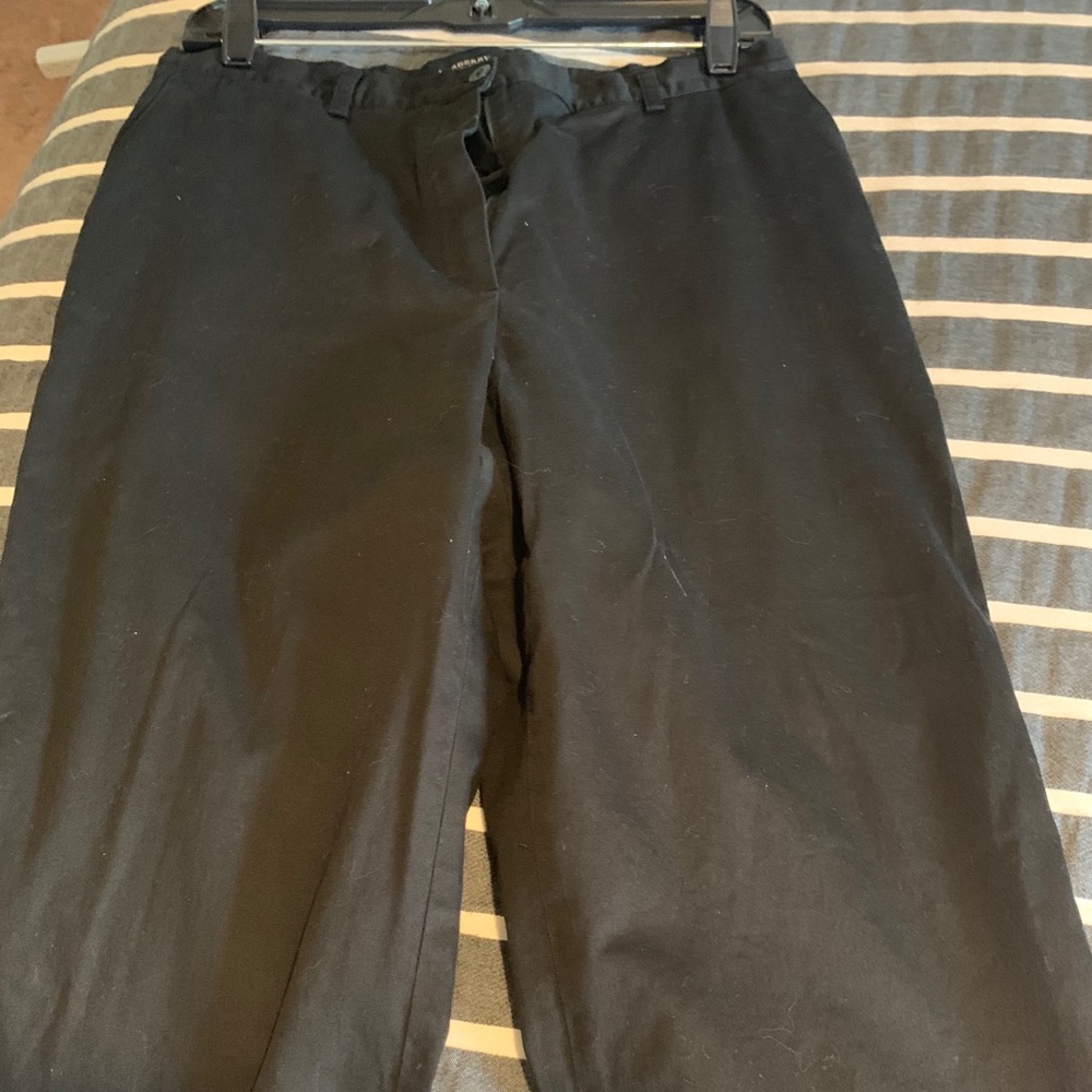 Burberry Golf Capri Pants
